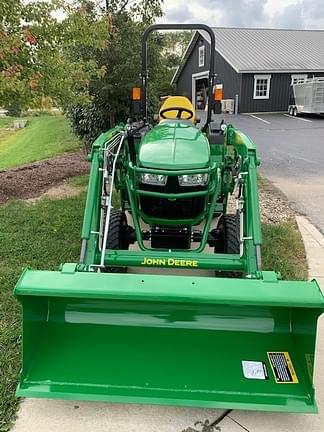 Image of John Deere 2038R equipment image 3