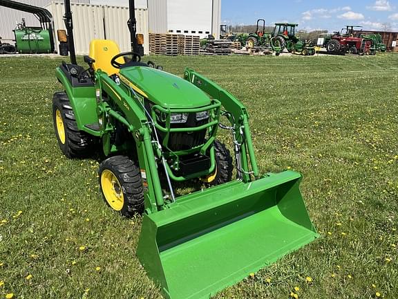 Image of John Deere 2038R equipment image 3