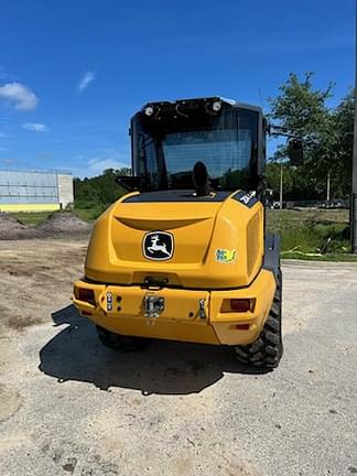 Image of John Deere 204G equipment image 3