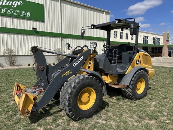 Image of John Deere 204G Primary image