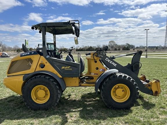 Image of John Deere 204G equipment image 4