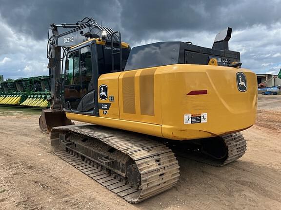 Image of John Deere 210P equipment image 1