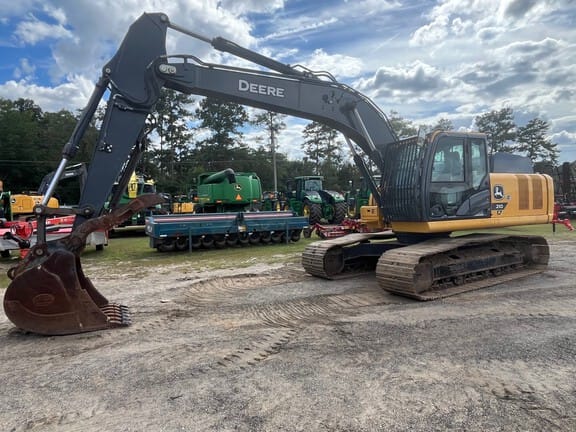 2023 John Deere 210P Equipment Image0