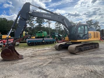 Main image John Deere 210P