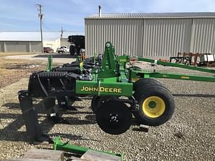 Main image John Deere 2100 3