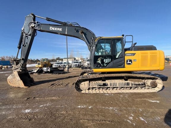 Image of John Deere 210GLC equipment image 1