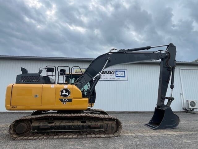 Image of John Deere 210P equipment image 1