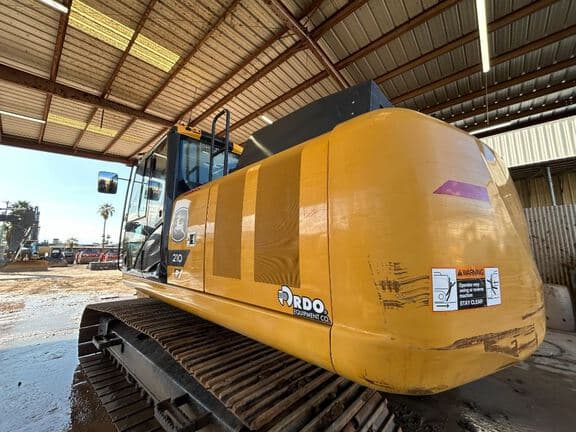 Image of John Deere 210P equipment image 3