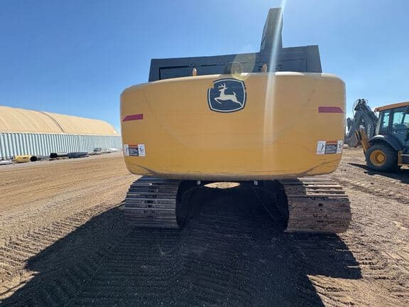 Image of John Deere 210P equipment image 1