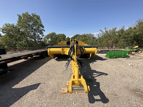 Image of John Deere 2112DC equipment image 2