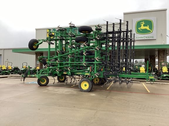 Image of John Deere 2230 equipment image 3