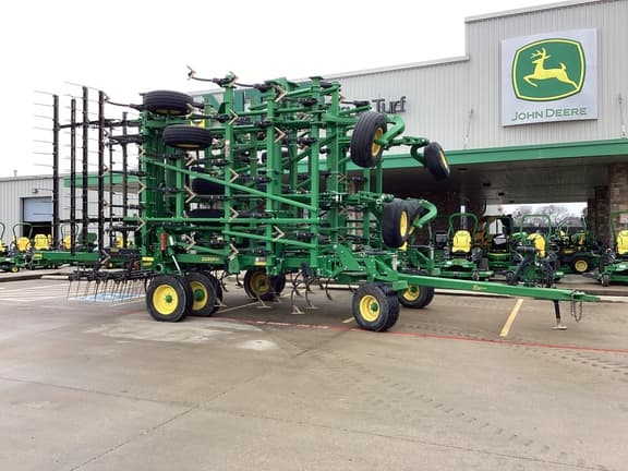 Image of John Deere 2230 equipment image 4