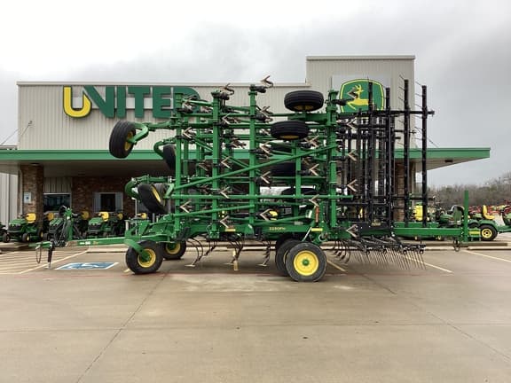 Image of John Deere 2230 Primary image