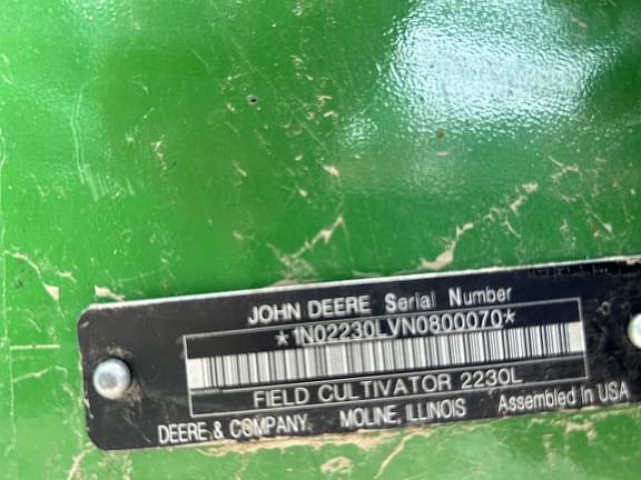 Image of John Deere 2230 equipment image 2