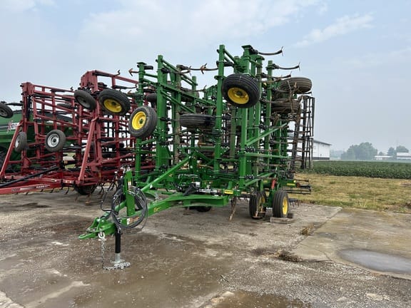 2023 John Deere 2230LL Equipment Image0