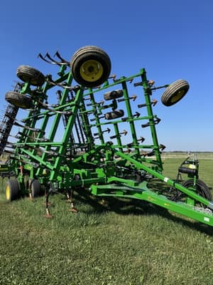 2023 John Deere 2230 Image
