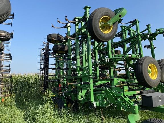 2023 John Deere 2230 Equipment Image0