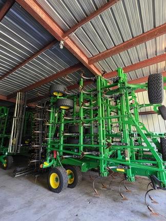 Image of John Deere 2230FH equipment image 1