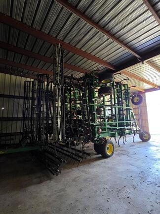 Image of John Deere 2230FH equipment image 3