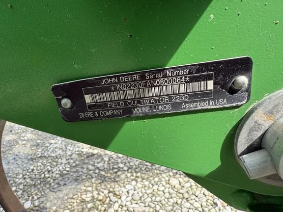 Image of John Deere 2230FH equipment image 4