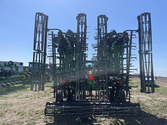 Image of John Deere 2230FH equipment image 3