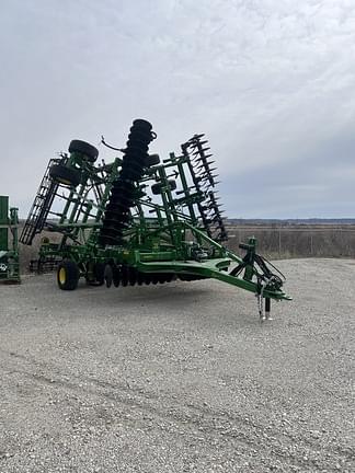 Image of John Deere 2330 equipment image 4