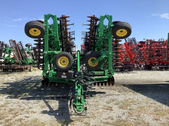 Image of John Deere 2330 equipment image 3