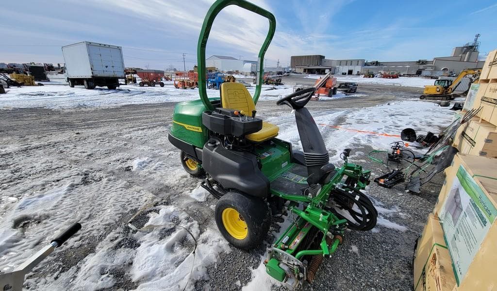 Image of John Deere 2400 Primary image
