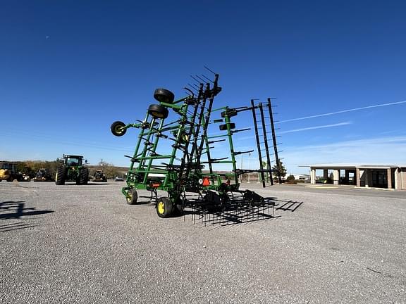 Image of John Deere 2430 equipment image 2