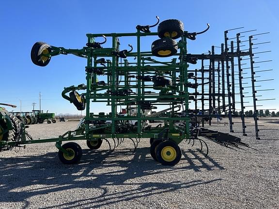 Image of John Deere 2430 equipment image 1