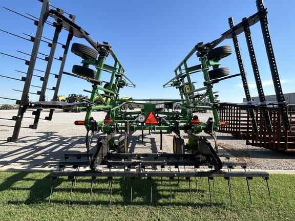 Image of John Deere 2430 equipment image 4