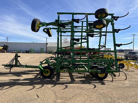 Image of John Deere 2430 equipment image 2