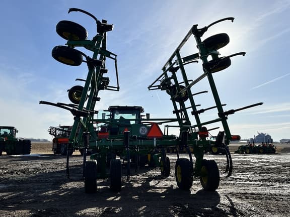 Image of John Deere 2430 equipment image 1