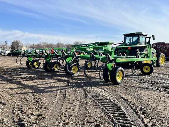 Image of John Deere 2430 Primary image