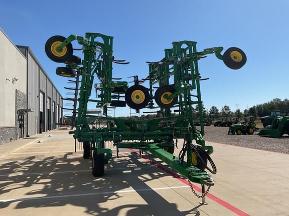Image of John Deere 2430 equipment image 4