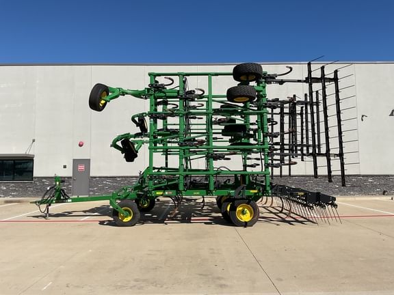 2023 John Deere 2430 Equipment Image0