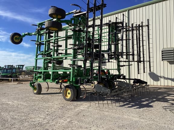 Image of John Deere 2430 equipment image 2