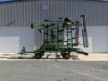 Main image John Deere 2430