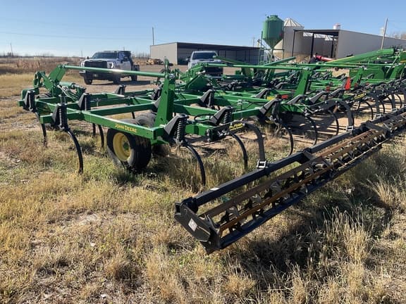 Image of John Deere 2430 equipment image 2