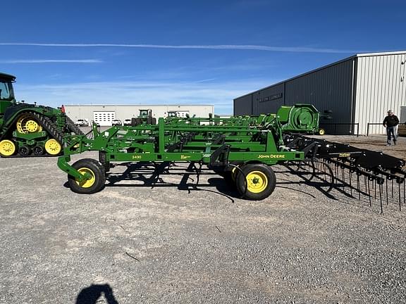 Image of John Deere 2430 equipment image 1