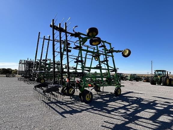 Image of John Deere 2430 equipment image 4