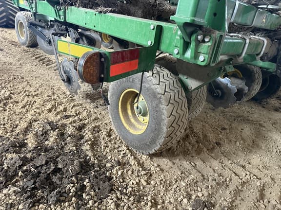 Image of John Deere 2430C equipment image 4