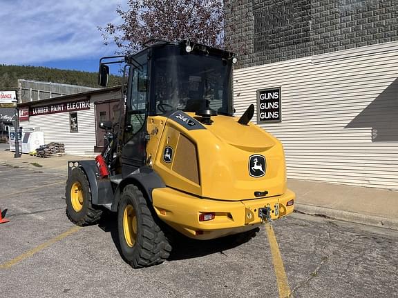 Image of John Deere 244P equipment image 3