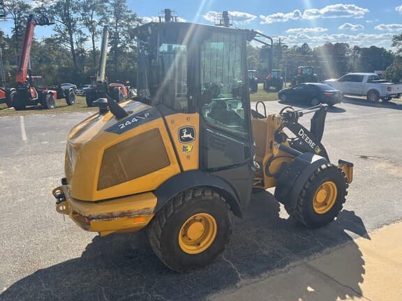 Image of John Deere 244P equipment image 3