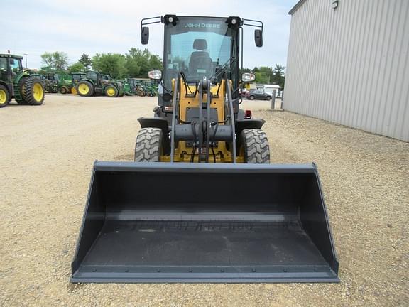 Image of John Deere 244L equipment image 4