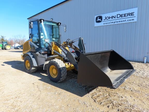 Image of John Deere 244L equipment image 4