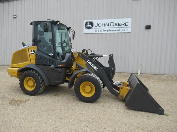 Image of John Deere 244L Primary image