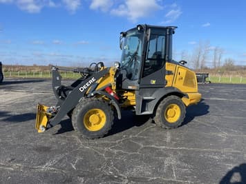 Main image John Deere 244L