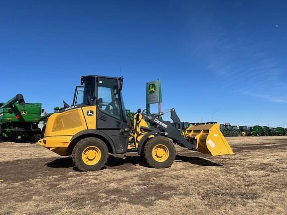 Image of John Deere 244L Primary image