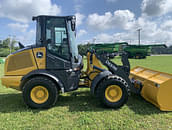 Thumbnail image John Deere 244L 10